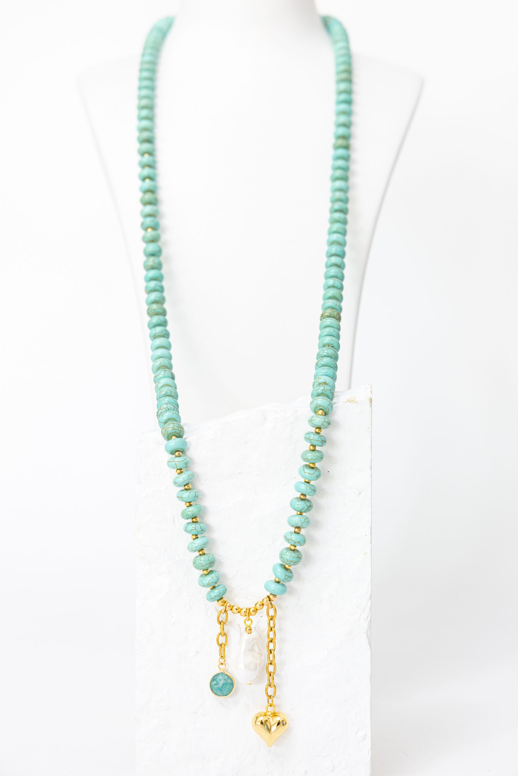 Collar PIPA 1 con piedras y cristales naturales - NOUF Joyería - $1,400